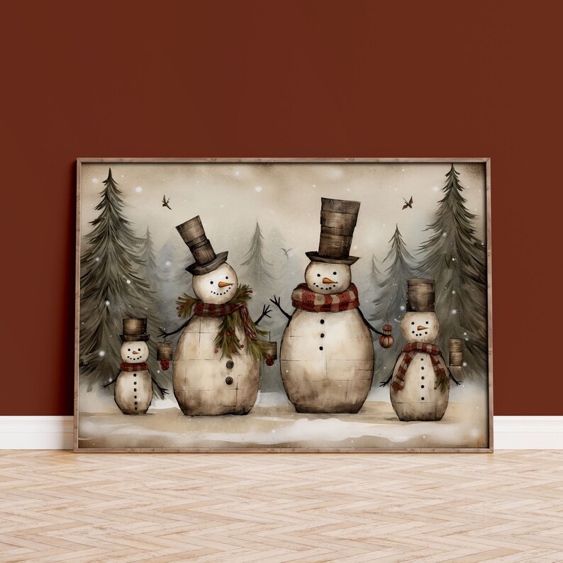 Op de afbeelding: Een aquarel schilderij van een familie sneeuwpoppen die in een besneeuwd bos staan. De sneeuwpoppen dragen hoeden en sjaals en houden mokken vast. De achtergrond is een besneeuwd bos met dennenbomen.