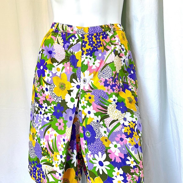 Vintage Tennis Skort, 1960s Hollywood Regency Preppy Chic, 60s Lilly Pulitzer Vibe, MOD Floral Tennis Skirt, Aline Miniskirt, ZENDAYA Tennis