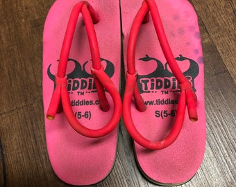 squishy flip flops 2000s