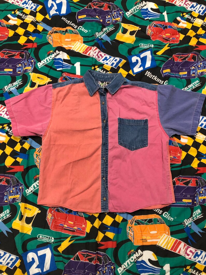 90s Cut and sewn Color blocked Peachy pastel color way Button Up
