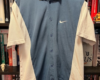 Zeldzame vintage jaren 1990 Nike Sportswear bowlingshirt met korte mouwen en knopen - maat klein