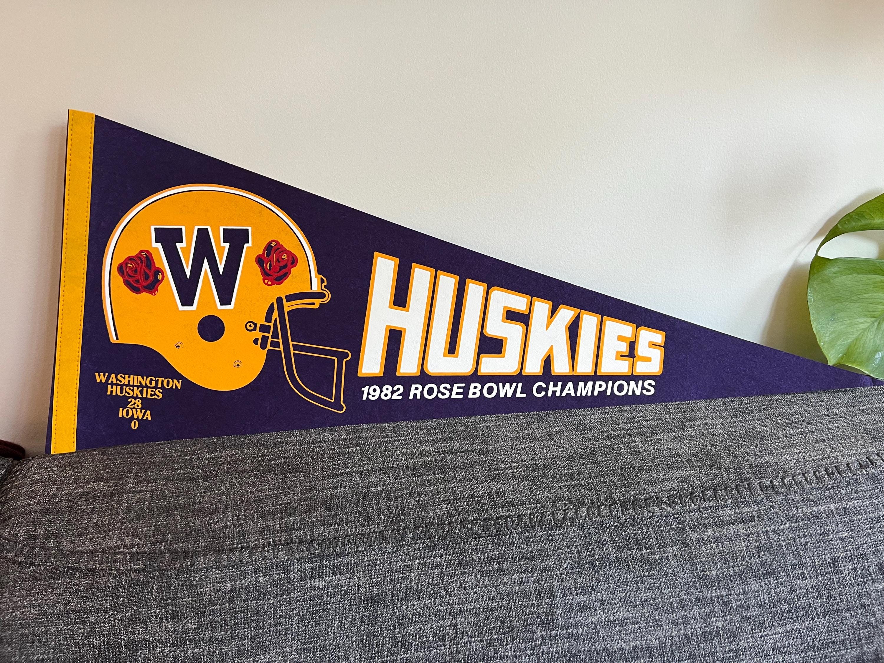 80s Champion®︎ Football Huskies RoseBowl 80s Champion®︎ Football Huskies RoseBowl