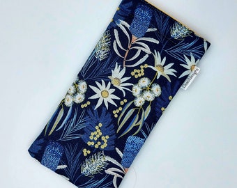 Sunglasses case. Australian Flora. Australian made sunglasses case. Metal snap closure  padded glasses case.