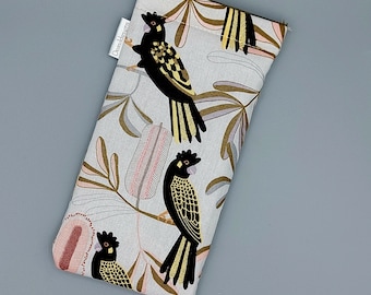 Australian design glasses case, padded case, sunglasses case. Black Cockatoo