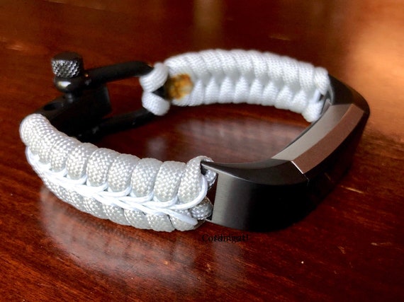 Fitbit alta hotsell paracord bracelet