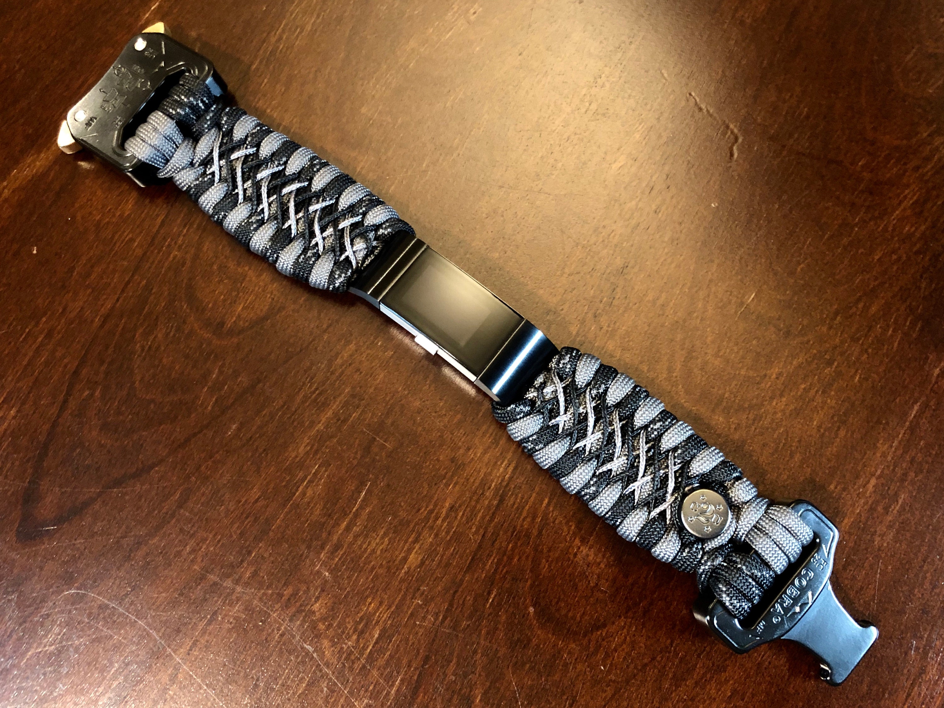 fitbit charge 2 paracord band