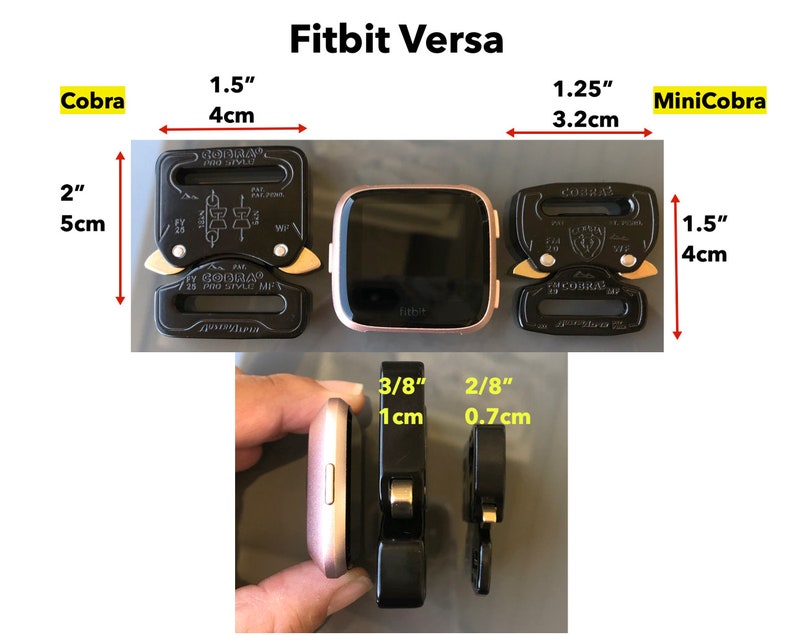 Puede incluir: Una hebilla Cobra negra y dorada de 1,5 pulgadas de ancho, una hebilla MiniCobra negra y dorada de 1,25 pulgadas de ancho y un reloj inteligente Fitbit Versa de color oro rosa. La hebilla Cobra tiene 4 cm de ancho y la hebilla MiniCobra tiene 3,2 cm de ancho.
