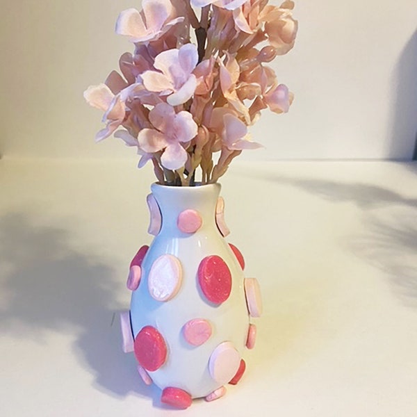 Pink retro vase/ small bud vase/ retro eclectic/ colorful pink ceramic/ boho home decor/ eclectic home decor