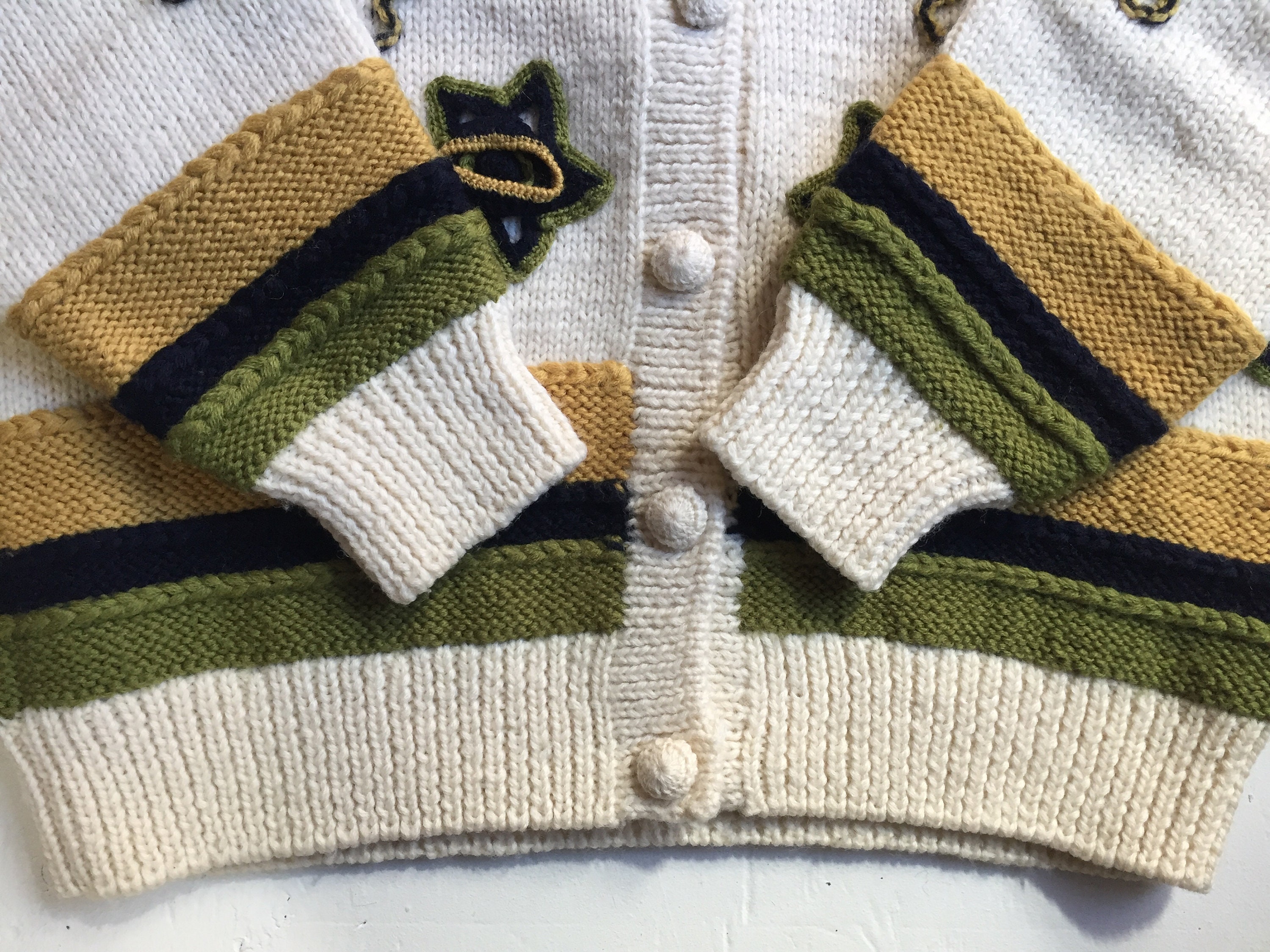 【イッセイミヤケ】希少 ペイズリー柄 ショート スウェット カーディガン 80s Rare 80's Issey Miyake Vintage 3D Wool Cardigan With Hoodie