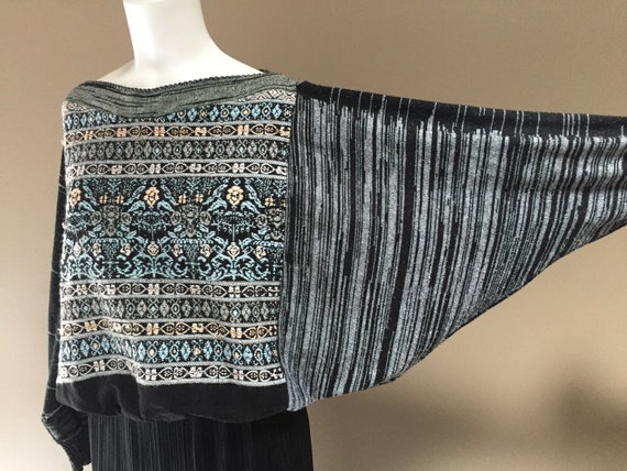BIG Butterfly Sleeve Sweater / Fun Unique Design K