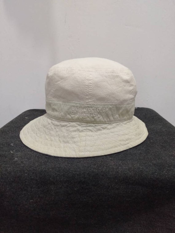 benetton bucket hat
