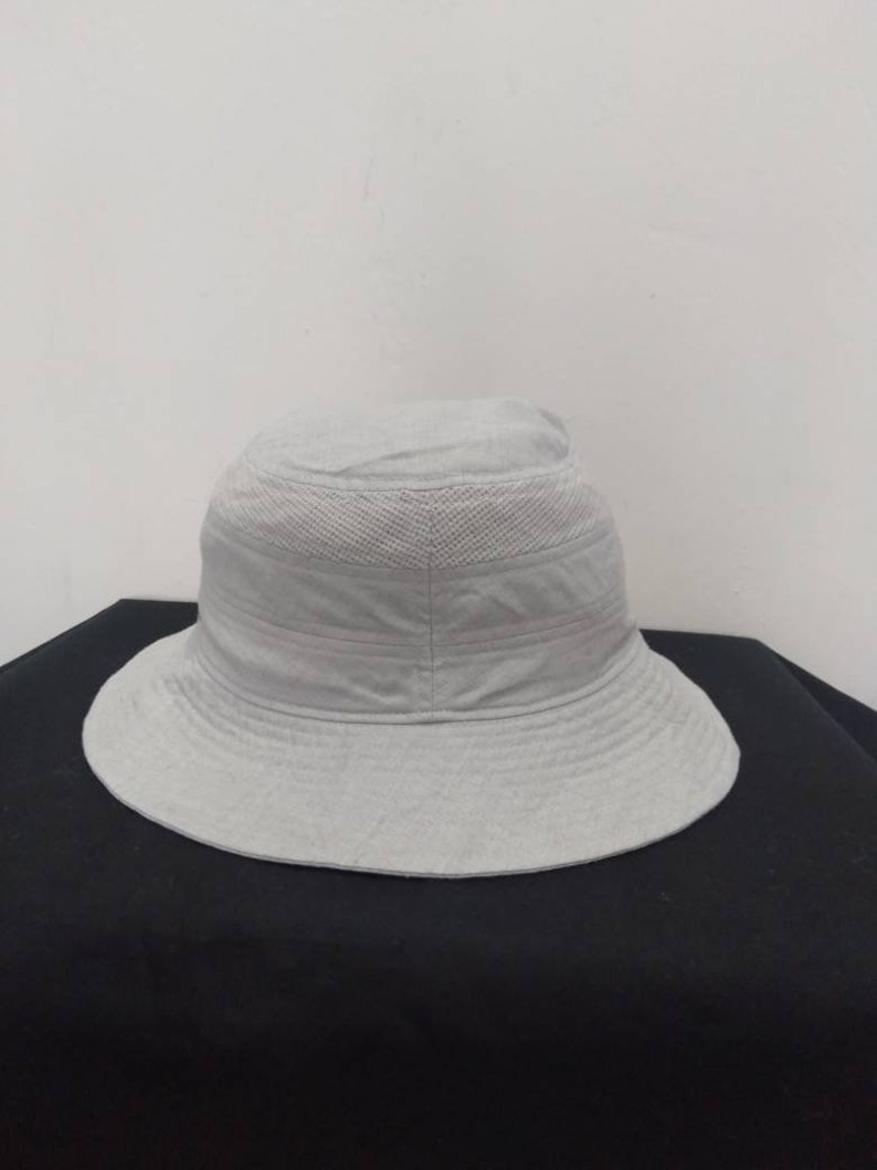 aquascutum bucket hat
