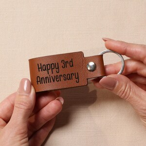 Vegan Leather 3rd Anniversary Keyring: Engraved Keepsake for Couples