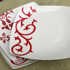 Coventry dinner plates &#39;red&#39; designs (4)