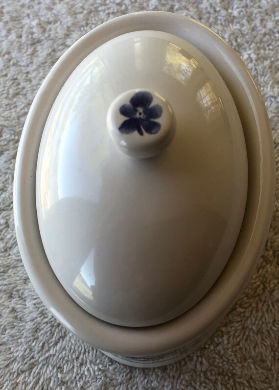 Marjolein Bastin porcelain ring dish music box View 4