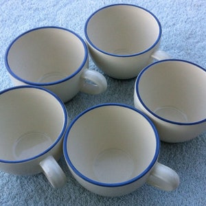 Pfaltzgraff mugs (5) and sugar bowl with lid