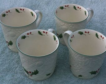 Mikasa English Countryside DP006 Season's Holly coffee mugs (4)