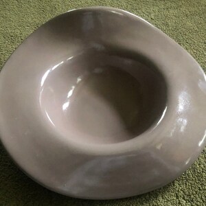 Contemporary shaped ceramic bowl