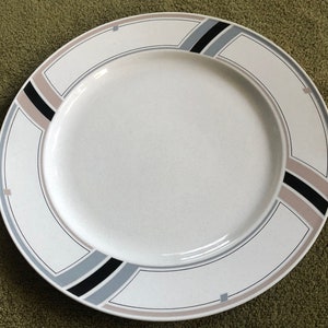 Terrastone round platter, Studio Nova