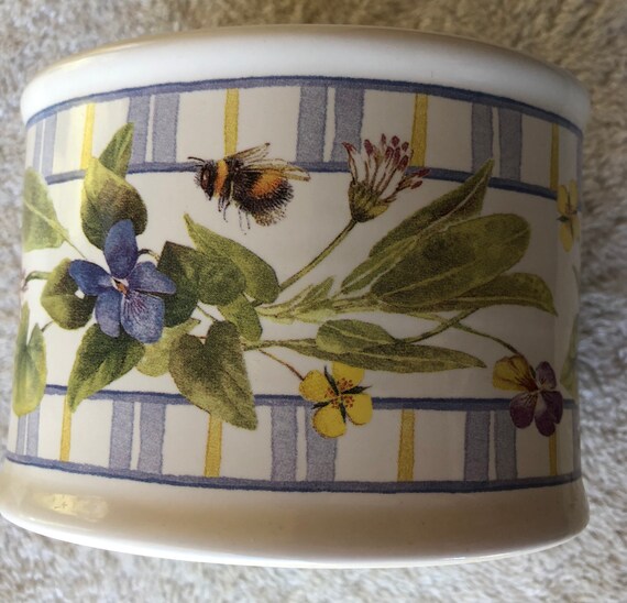 Marjolein Bastin porcelain ring dish music box View 2