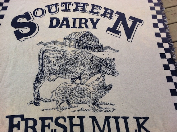 Goodwin Weavers Throw Blanket, Cow/dairy - Etsy