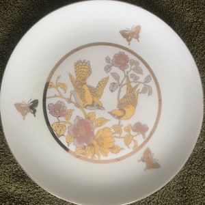 Action Made in Japan decorative dinner plate