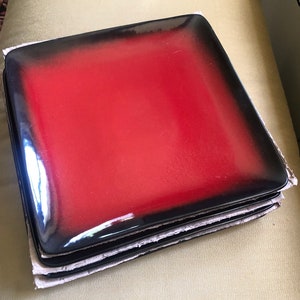 222 Fifth Comino square dinner plates (4)