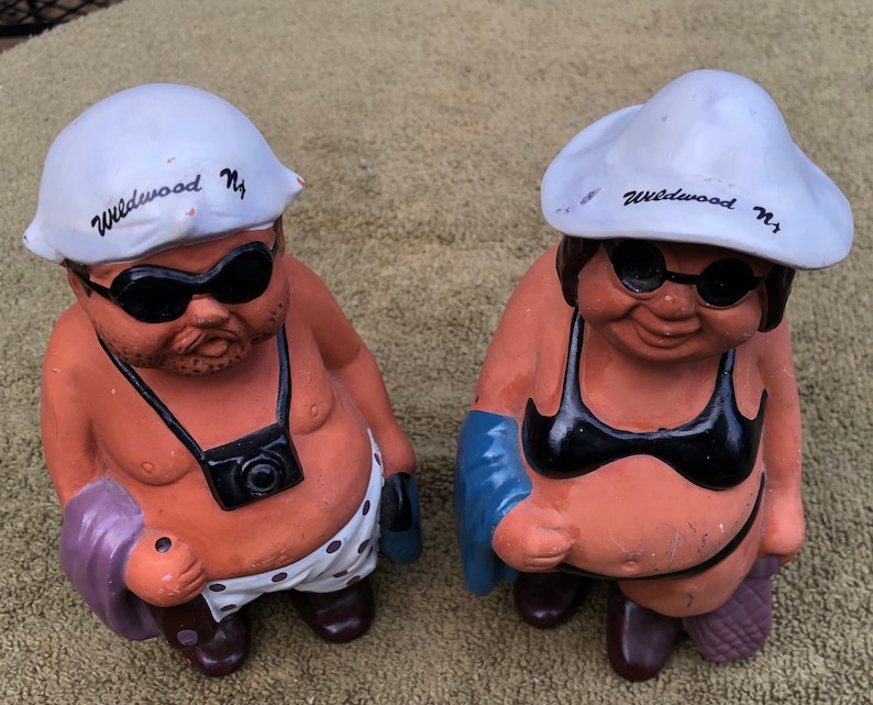 Sunbathing icons shops
