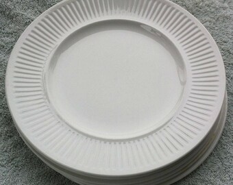 JB Johnson Brothers Made in England Athena dinner plates (7)