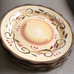 Italian Villa by Home Trends dinner plates (4)