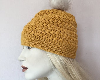 Winterstar hat with pompom crochet pattern