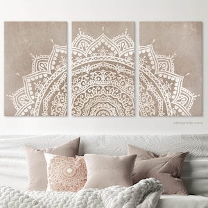 Set di 3 stampe da parete Boho - 3 pezzi Mandala beige, grande decorazione da parete per soggiorno e camera da letto, su tela o carta / Aga Szafranska