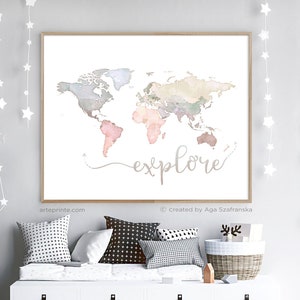 Erkunden Sie Karte Drucken, Pastell Weltkarte Wandkunst, Kinderzimmer Dekor, sanfte Farben Kontinente Karte Poster, Giclée-Druck | Aga Szafranska