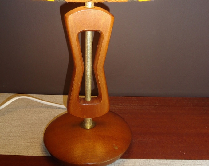 Vintage mid century teak table lamp. Mcm modernist table lamp
