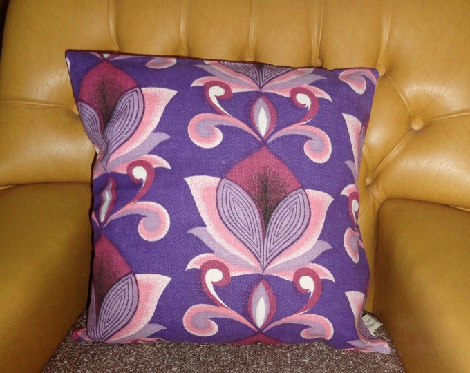 Hand made vintage retro 1960s/70s psychedelic abstract Purple and lilac cushion cover