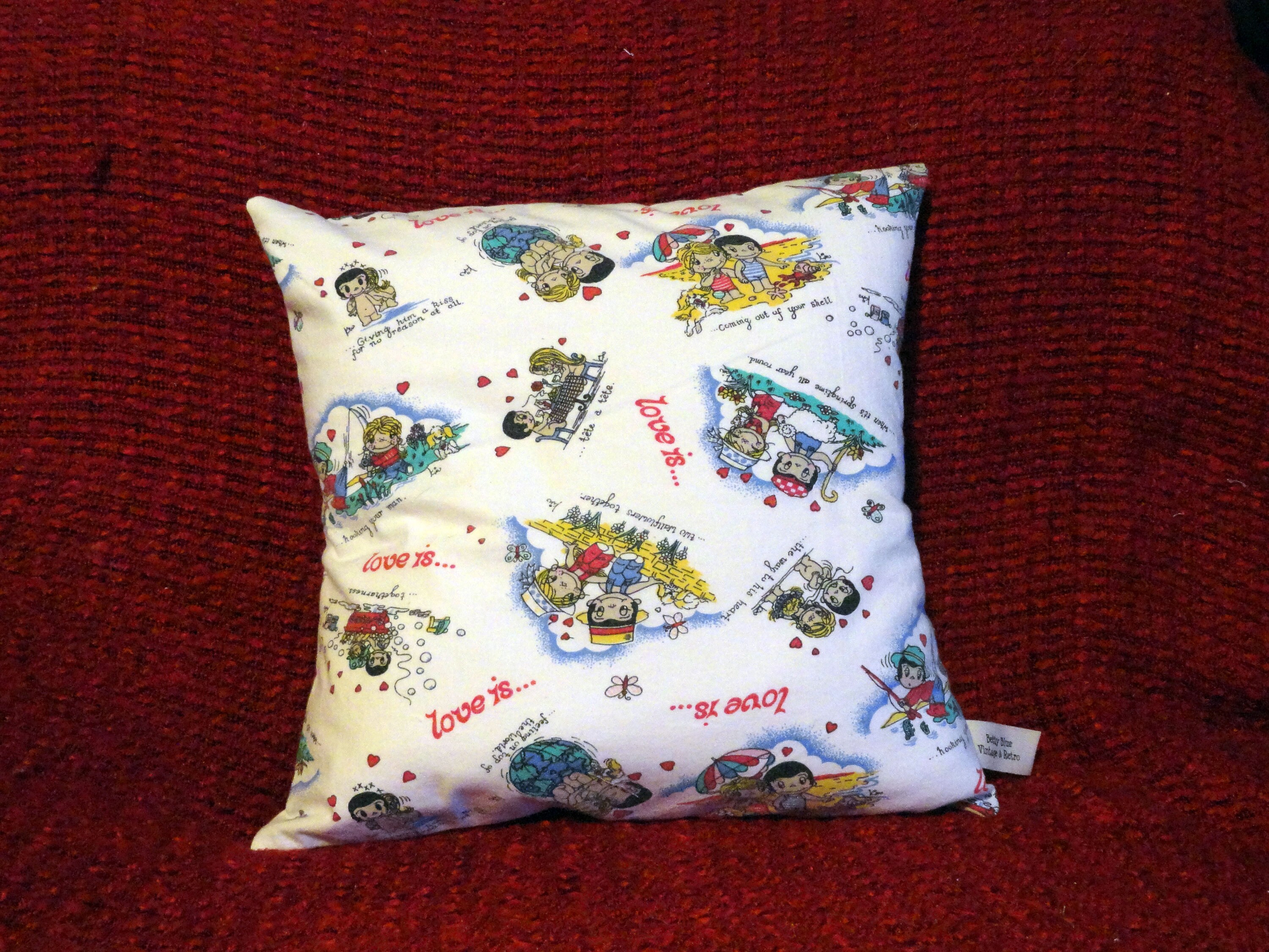 Hand Made Cushion Cover// 1970s Vintage Fabric