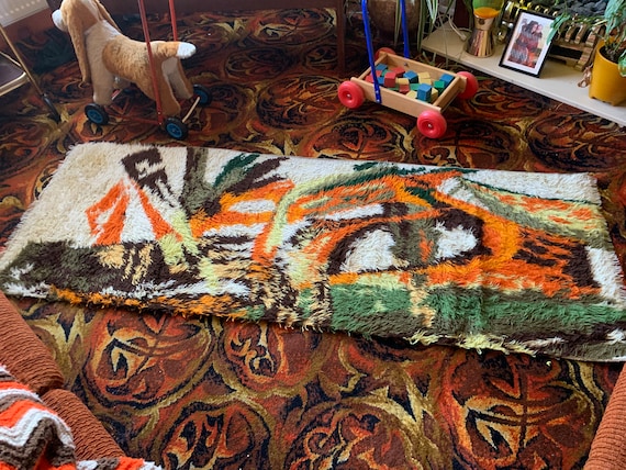 1970s Shag Carpet Crystal Shag Collection Rug 7'6”x10' | Casye