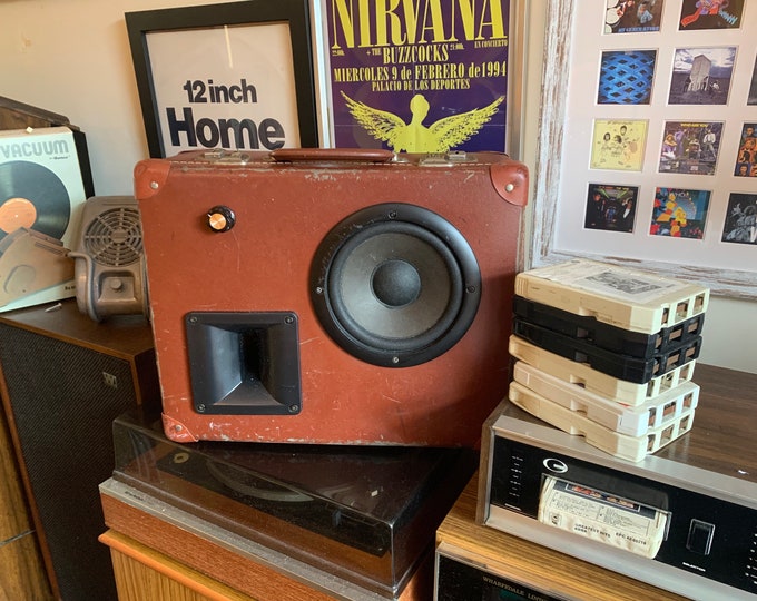Vintage suitcase bluetooth speaker boombox