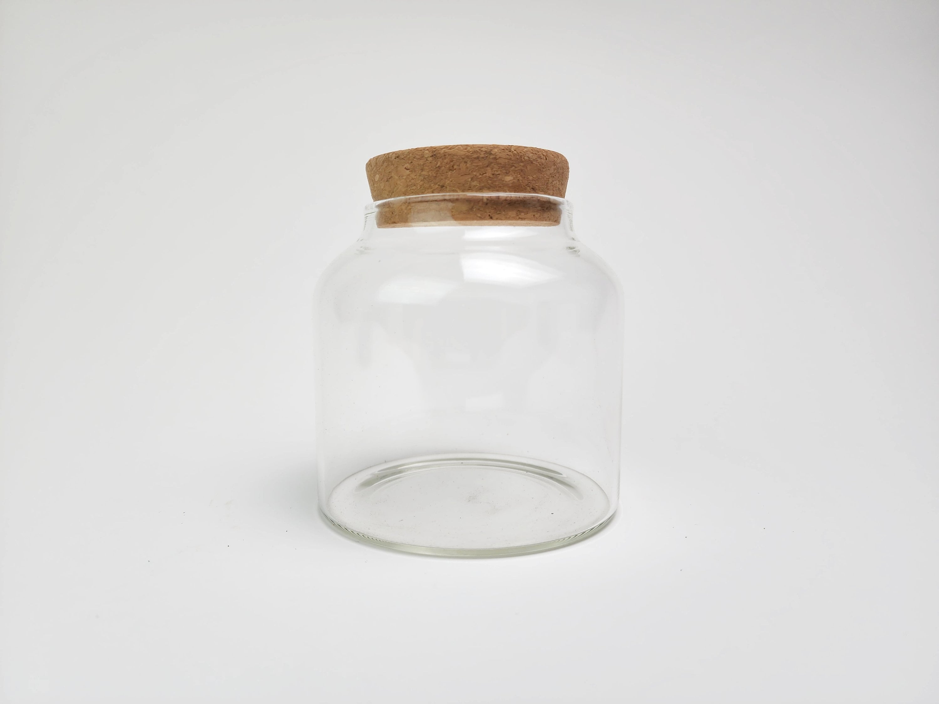 Oz Clear Glass Jar with Cork Top for Air Plants , Succulents, Terrarium DIY Crafting, Hand-Blown Glass Jar, High-Quality, Eco-Friendly