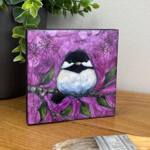 Gewachste Kohlmeisen: Vogel im Enkaustik-Stil, fertig zum Aufhängen