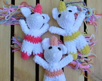 crochet amigurumi de licorne Jouet bébé, petits animaux en peluche, jouets en peluche pour bébé, cadeau de shower de bébé, cadeau de Noël de bébé, nouveau-né