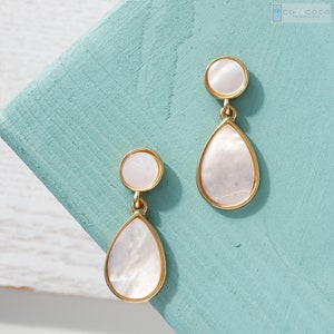 Mother of Pearl Earrings, White shell earrings, Minimalist earrings, Bridesmaid earrings, Dainty earrings, Dangle drop earrings, Unique gift