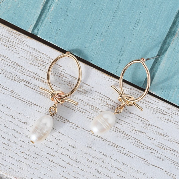 Pearl dangle earrings and gold knot stud earrings, Tie the knot earrings, Bridesmaid earrings, Bridal earring, Unique gifts, Dainty earrings