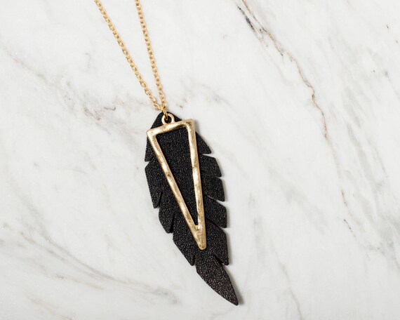 Black Leather Necklace Long Big Leaf - Big Leaf Pendant Necklaces Black Leather Necklace Long Big Leaf - Big Leaf Pendant Necklaces