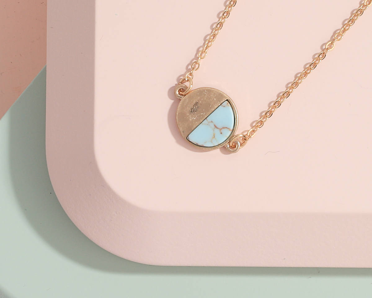 Wooden half circle necklace main image 0