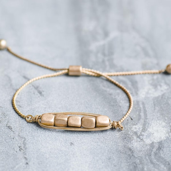 adjustable tie for bracelet