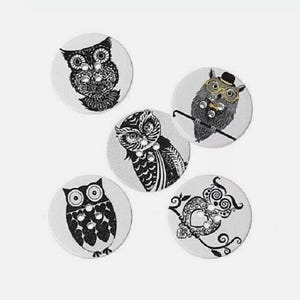 Pack of 5 OWL 4-hole White Wood Buttons 1-3/16&quot; (30mm) Scrapbook Craft (1067)