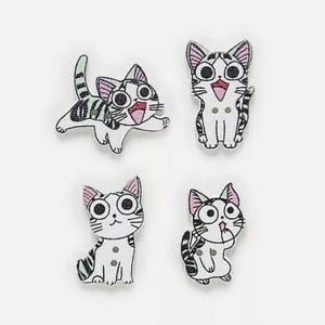 Pack of 10 Cartoon CATS 2-hole White Wood Button 1" x 5/8" (25mm) Craft (W203)