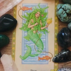Lecture détaillée de 3 mois utilisant l'astrologie, les cartes de tarot et l'énergie psychique. Réponse dans les 7 jours.