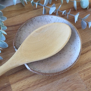 Handmade Ceramic Spoon Rest: Beige Blended Glaze Pottery